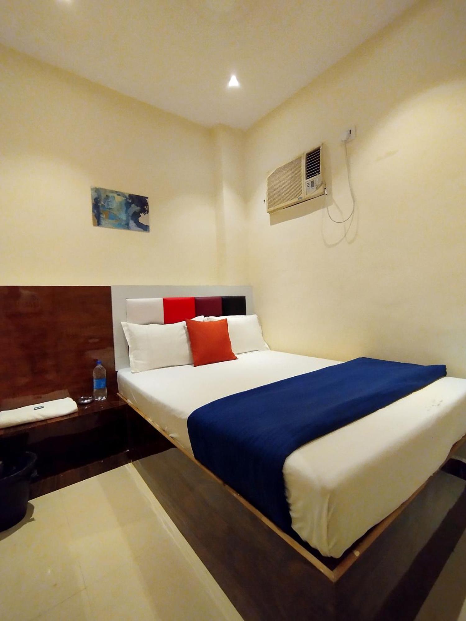 Hotel Aspen Mumbai Exterior photo